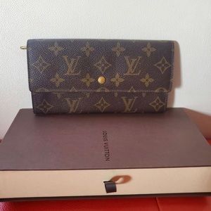 Louis Vuitton Wallet